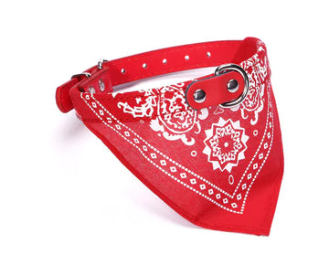 Stylish Small Pet Bandana Collar – Adjustable Bandana Style for Cats & Dogs